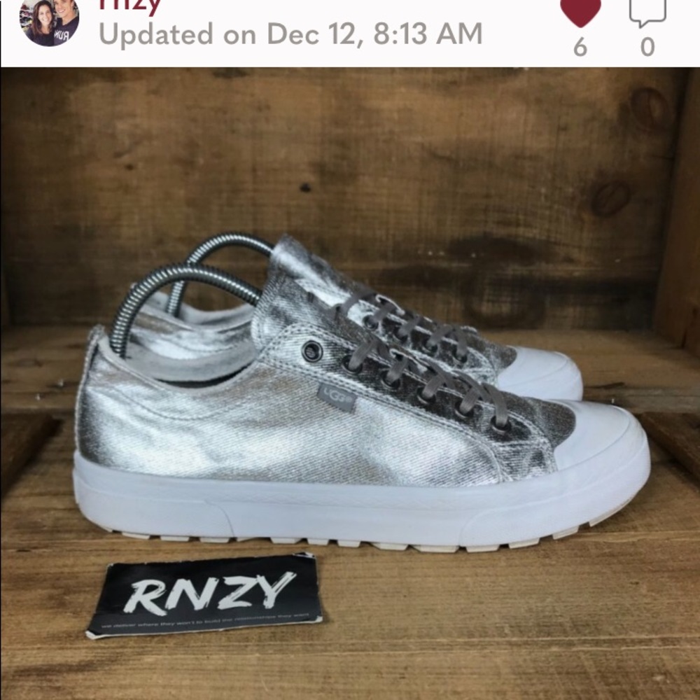 Ugg Aries Metallic Silver Leather Lace Up Sneaker